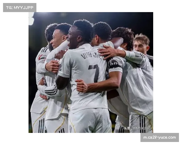 阿韦洛亚更衣室管理遇挑战，球员公开质疑战术安排